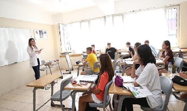 Karşıyaka’da çocuklar KARGEM ile geleceğe hazırlanıyor