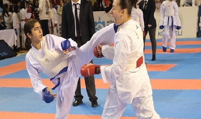 ‘Sporun Başkenti Kocaeli’de karate coşkusu