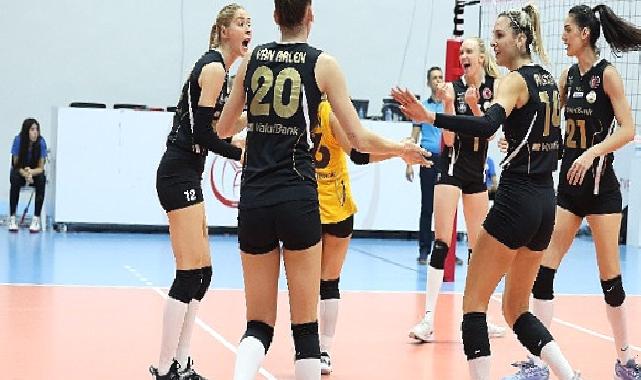 VakıfBank ligde kazanmaya devam ediyor