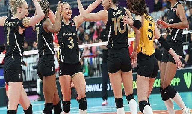 VakıfBank, Kulüpler Dünya Şampiyonası’nda üst üste 3. kez finalde!