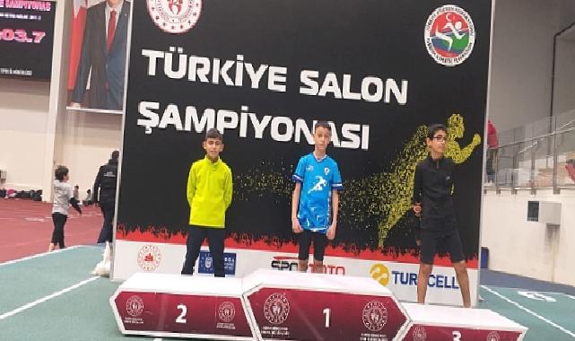 Gemlik atletizmde başarıya koşuyor