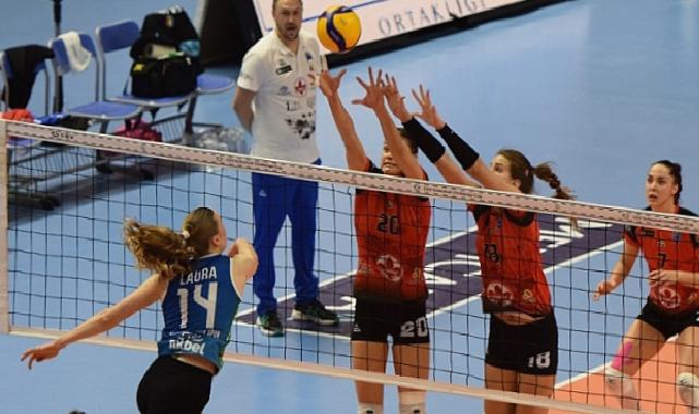 Nilüfer’in sultanları Avrupa’da yarı finalde