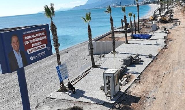 Antalya Konyaaltı Sahili’nde çalışmalar tam gaz