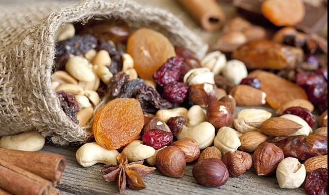 Dünyanın kuru meyve ambarı Türkiye kuru meyve ihracatını Ocak ayında yüzde 26 artırdı