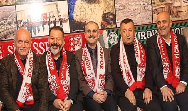 Çiftçi, Sivaslılar Derneği’ni ziyaret etti