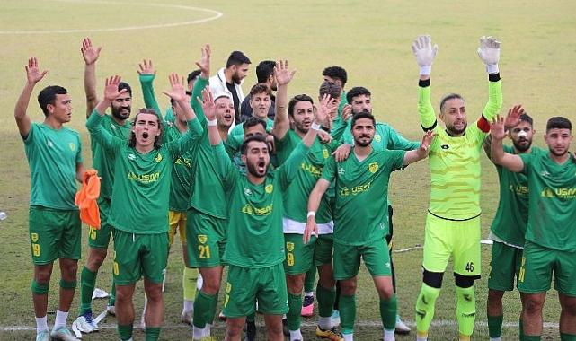 Edremitspor liderliğe yükseldi