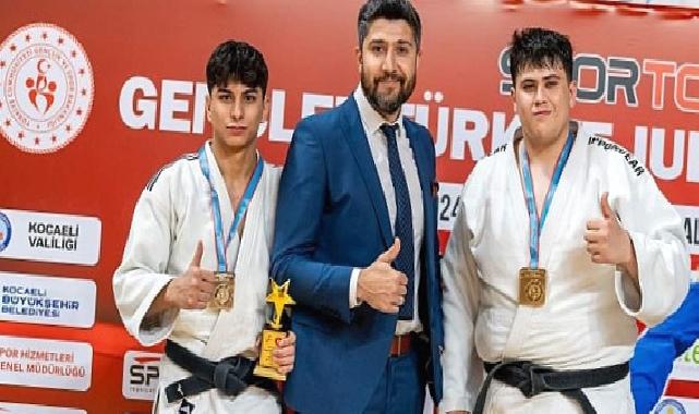 Gençler Türkiye Şampiyonasında 1 numara Kağıtspor
