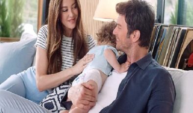 Başak ve Kıvanç Tatlıtuğ Yenilenen Molfix Külot Bez için tekrar kamera karşısına geçti!