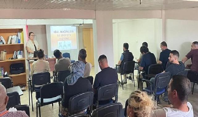 Burhaniye Belediyesi’nden Bağımlılıkla Mücadele Ailelere Destek Semineri