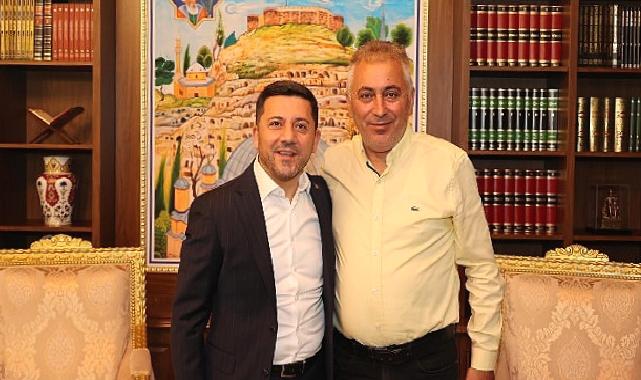 Göreve gelişinin ardından toplumun tüm kesimleriyle bir araya gelen Nevşehir Belediye Başkanı Rasim Arı, bugün de çok sayıda siyasetçi, iş insanı, genç, esnaf, sivil toplum örgütü temsilcileri ve vatandaşları konuk etti