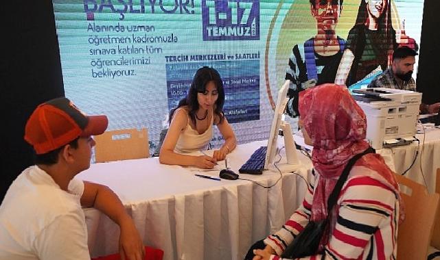 Beylikdüzü Belediyesi’nin ‘LGS Tercih Günleri’ devam ediyor